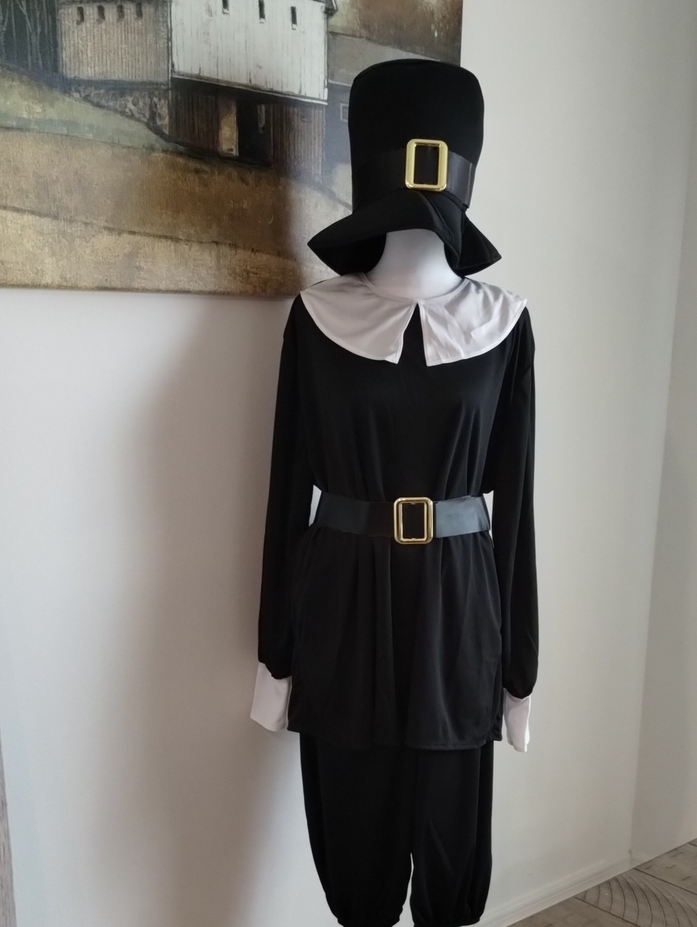 Unisex Black Pilgrim Costume with White Collar and Gold Buckles